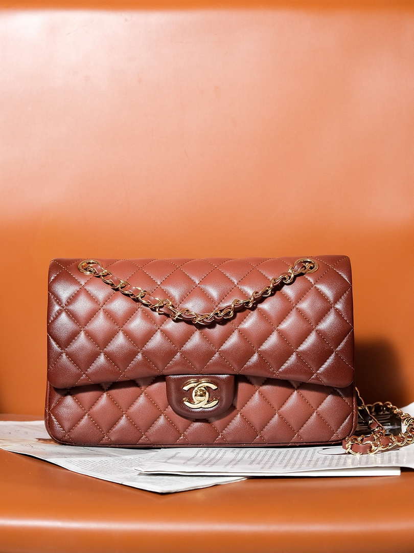 Chanel A01112 Flap Classic 11.12 Bag Gradient Lambskin Brown