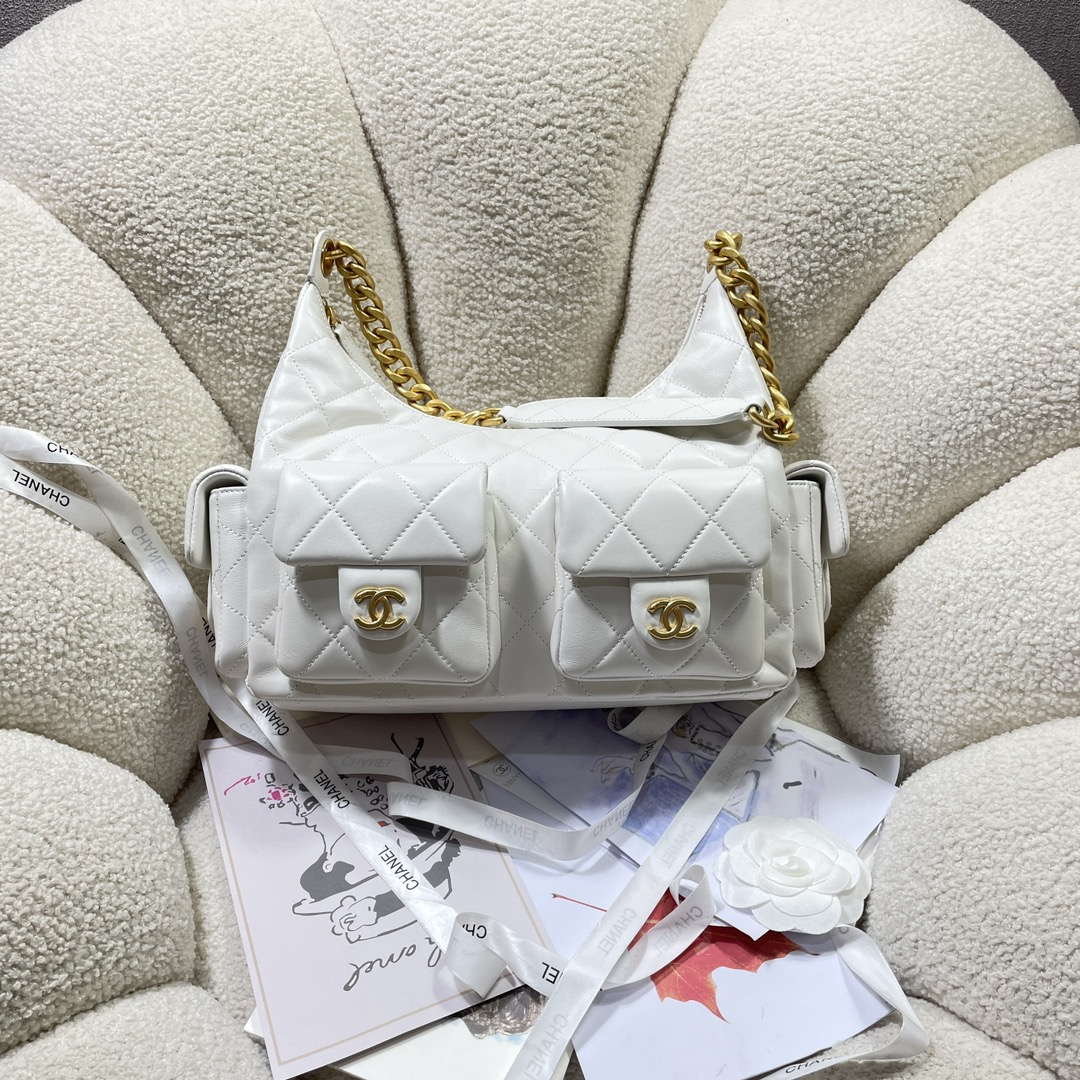 Chanel AS5302 Hobo Shiny Lambskin White