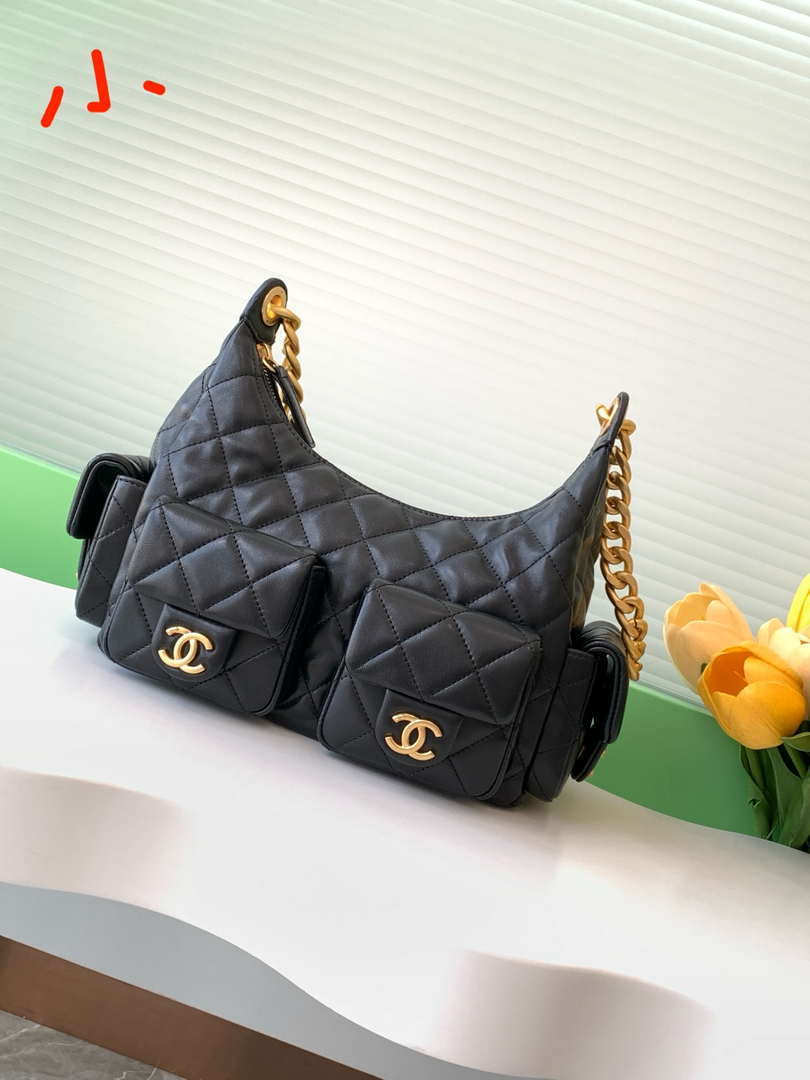 Chanel AS5339 Small Hobo Shiny Lambskin Black