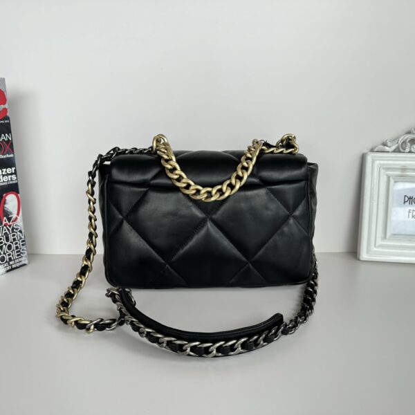 Fashion Women Shiny Lambskin Flap Bag G1160 Black