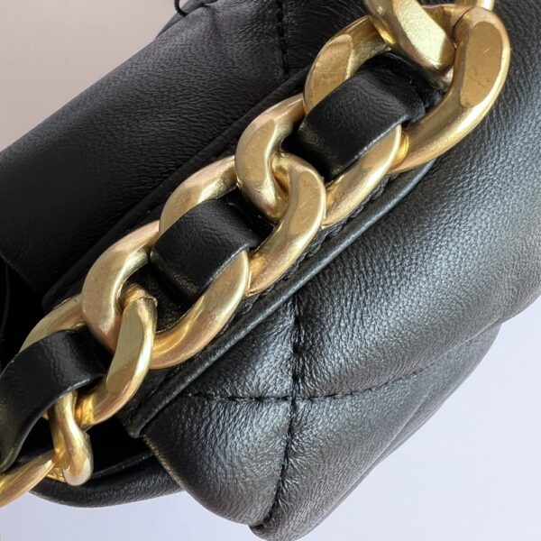 Luxury Women Shiny Lambskin Flap Bag G1160 Black