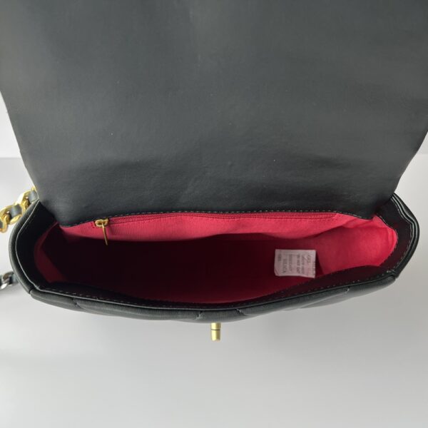 Luxury Women Shiny Lambskin Flap Bag Wholesale G1160 Black