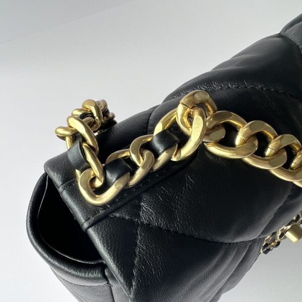 Luxury Women Shiny Lambskin Flap Bag Wholesale G1160 Black