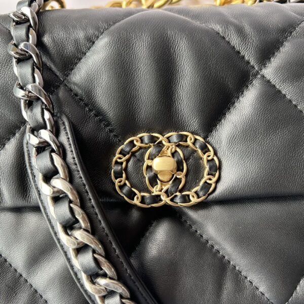 Luxury Women Shiny Lambskin Flap Bag Wholesale G1160 Black