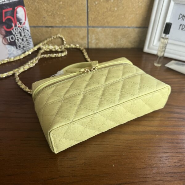 Women Fashion Long Vanity Case Grained Calfskin Yellow