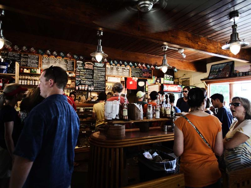 The Rise of Bottega Veneta Spring 2026 Collection: A Fashion Deep Dive