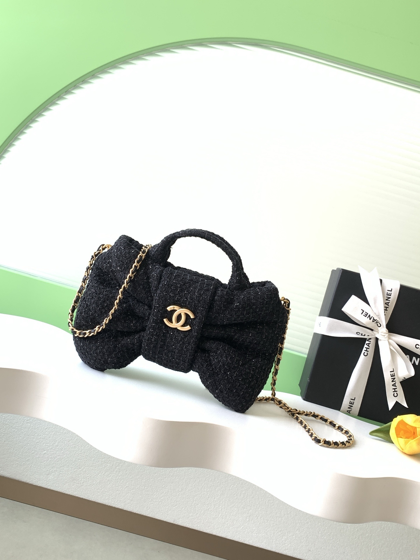 Chanel AS5849 – Chanel Designer Bag Review & Style Guide