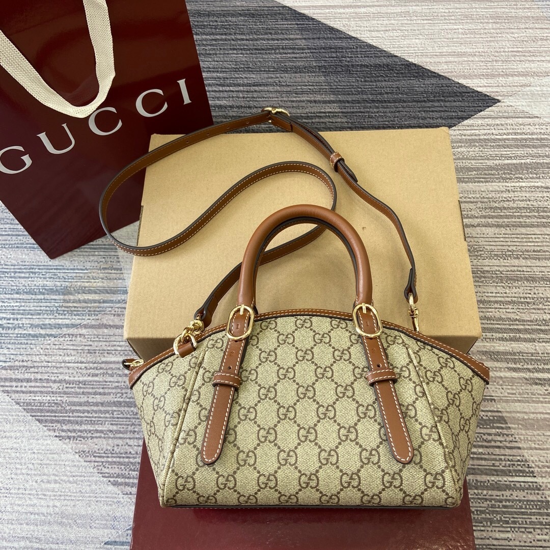 Gucci 839005 | Gucci Luxury Handbag Spotlight