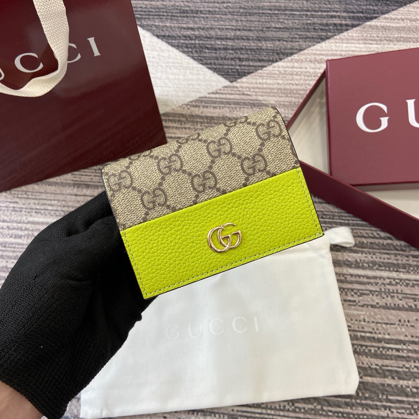 Gucci 841358 – Gucci Designer Bag Review & Style Guide