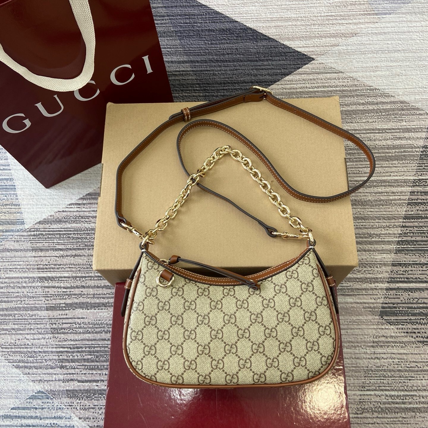 Gucci 847447_2 – Gucci Designer Bag Review & Style Guide