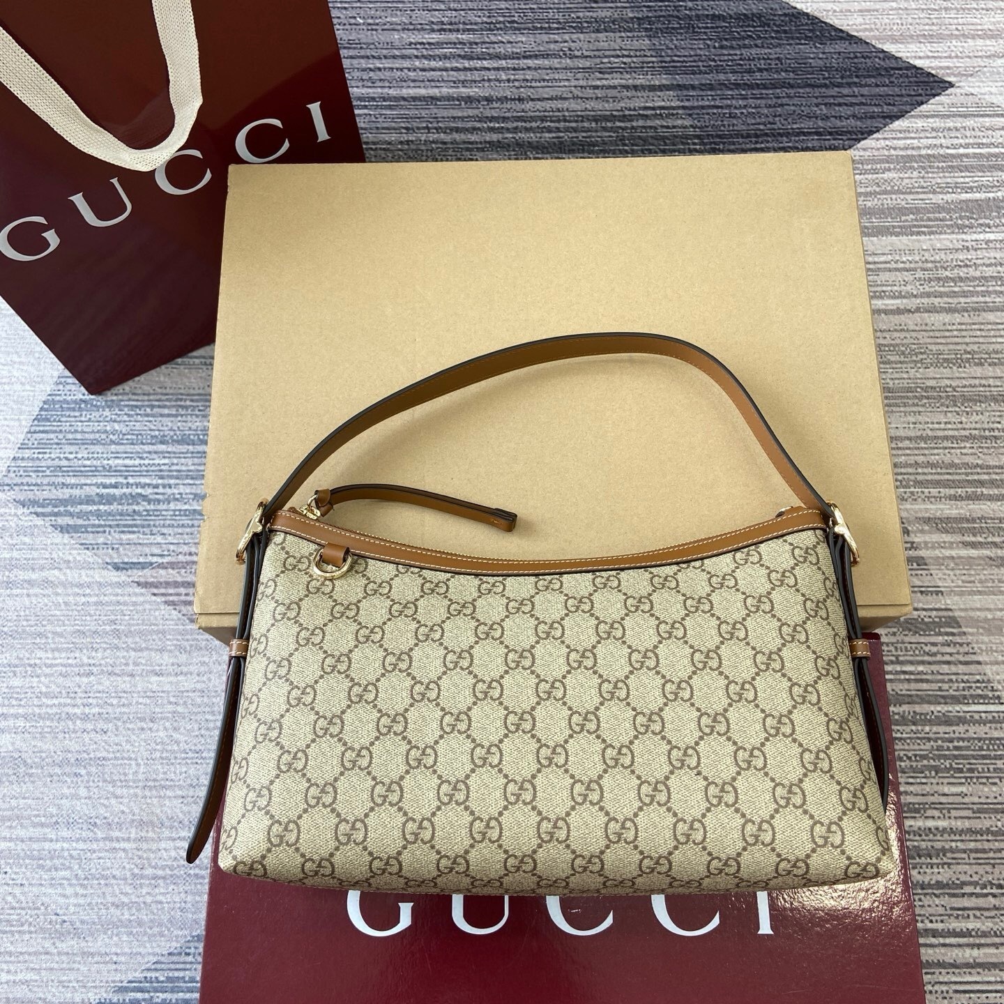 Gucci 847449_8 – Everything You Need to Know About This Gucci Bag