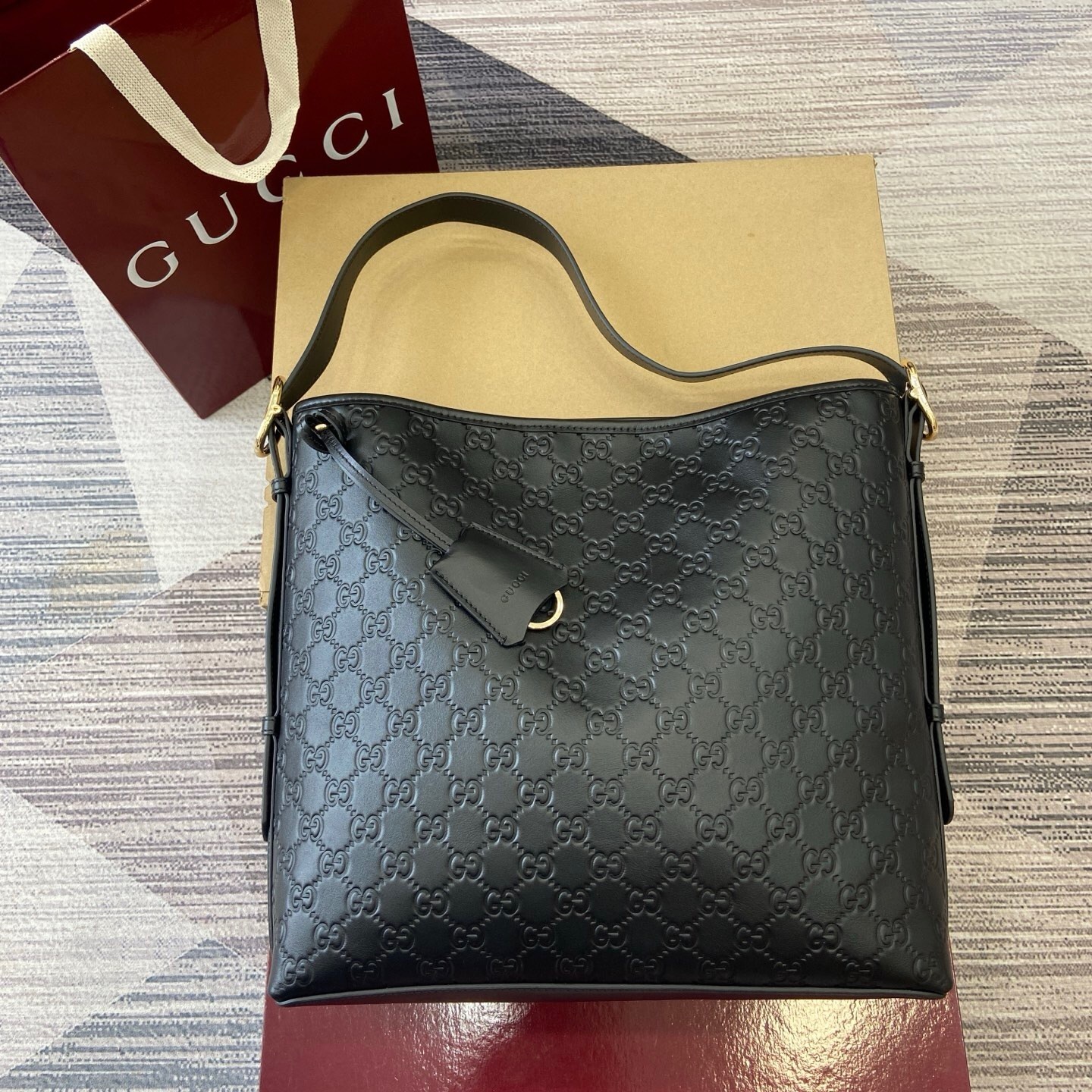 Gucci 847452_2 | Gucci Luxury Handbag Spotlight