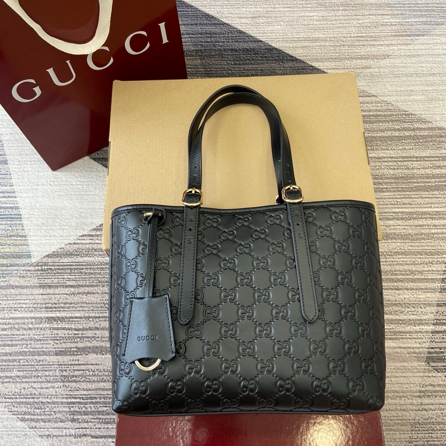 Gucci 847456_2 – Gucci Designer Bag Review & Style Guide