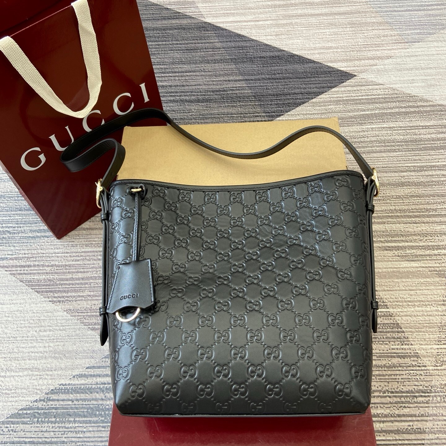 Gucci 848881_2 – Everything You Need to Know About This Gucci Bag