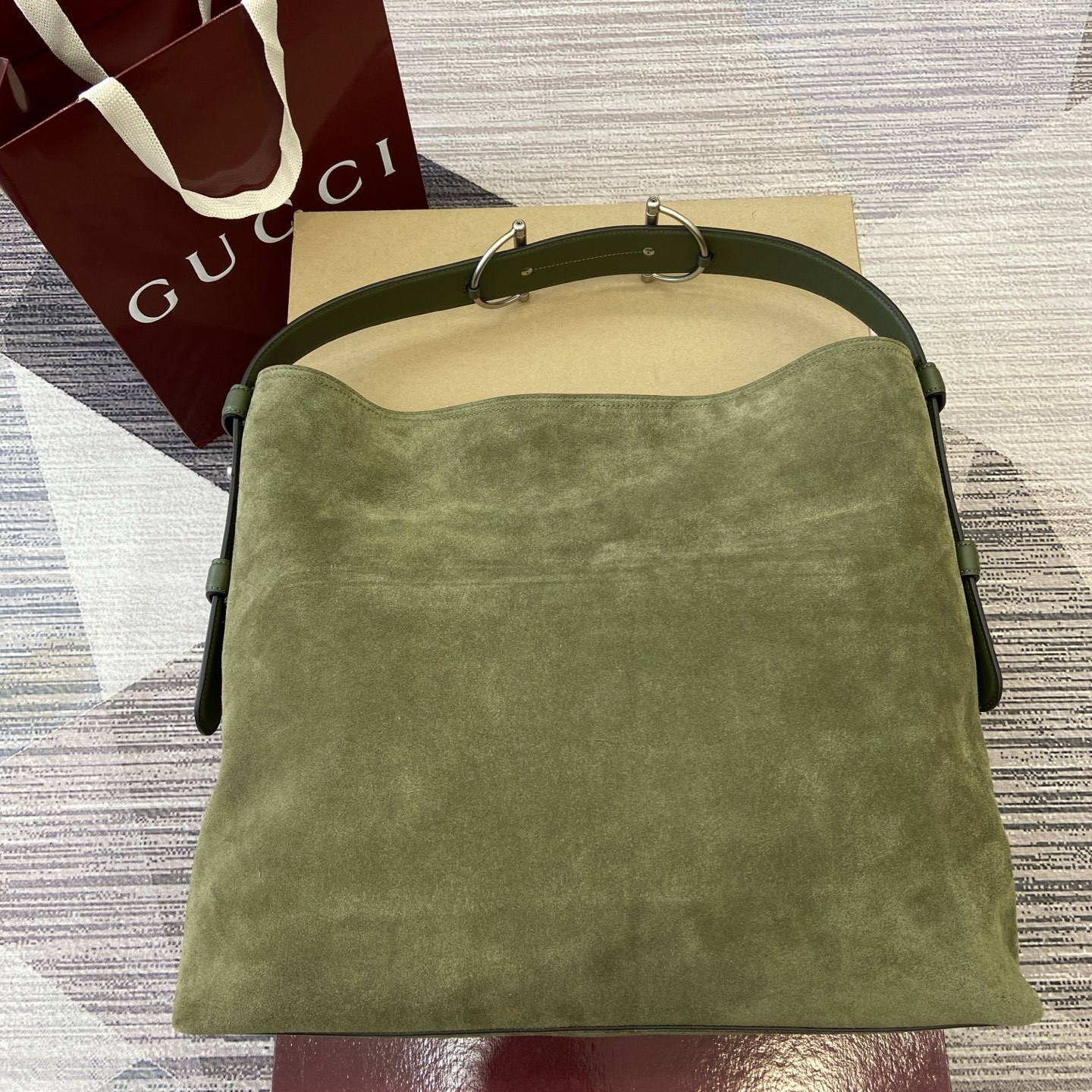 Gucci 850546_3 – Gucci Designer Bag Review & Style Guide