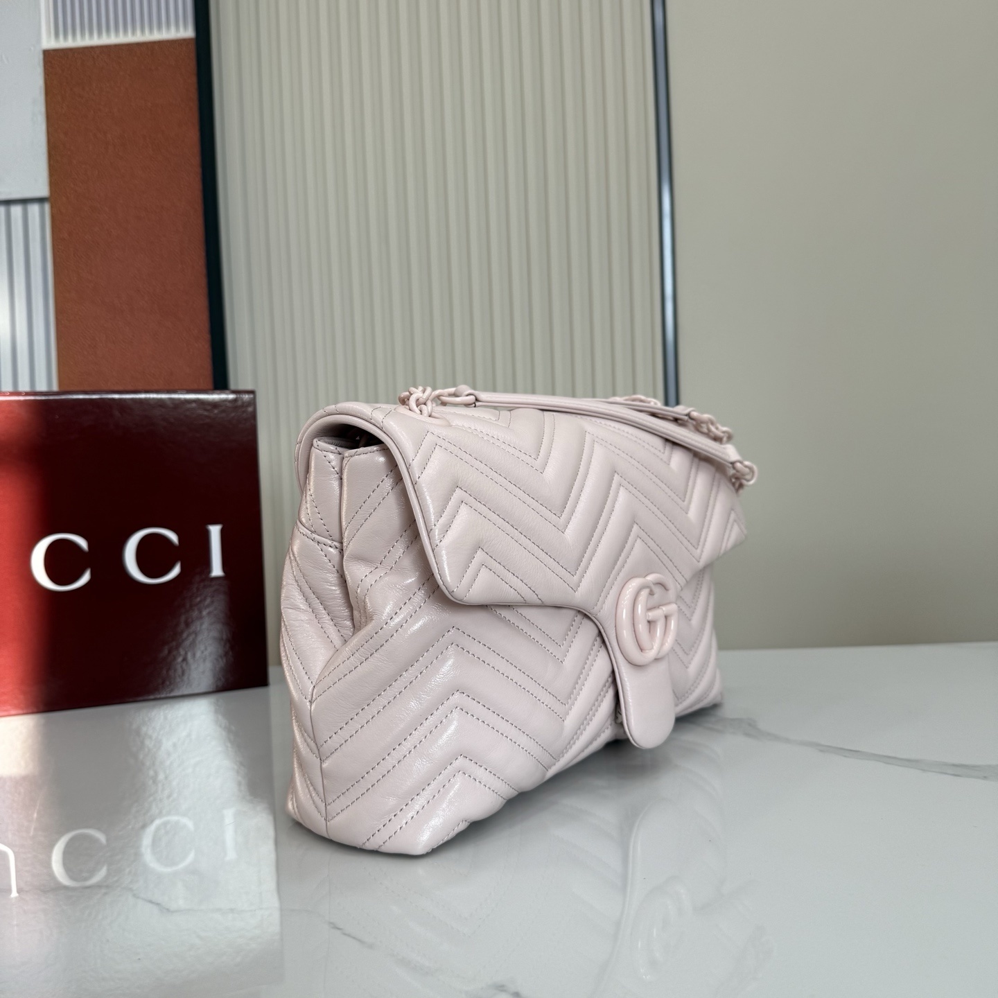 Gucci 850676_2 – Everything You Need to Know About This Gucci Bag