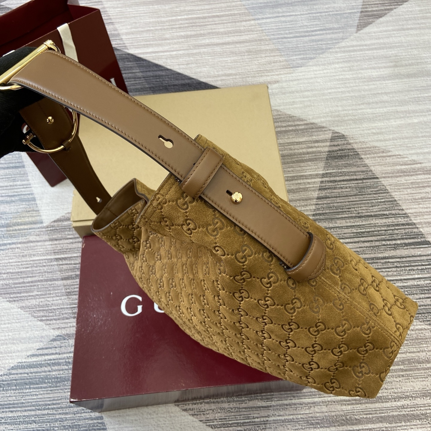 Gucci 850926_7 | Gucci Luxury Handbag Spotlight