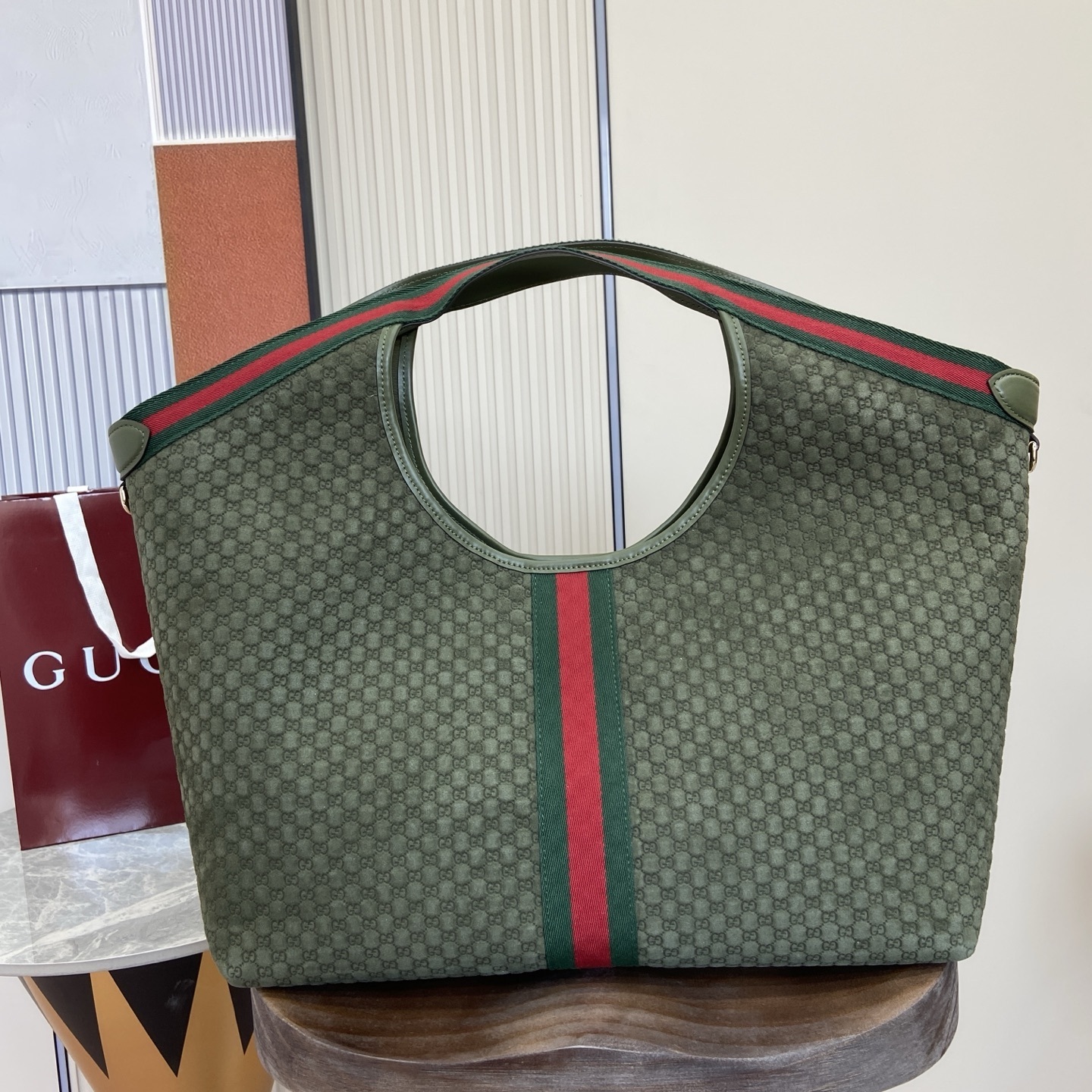 Gucci 853971_3 – Gucci Designer Bag Review & Style Guide