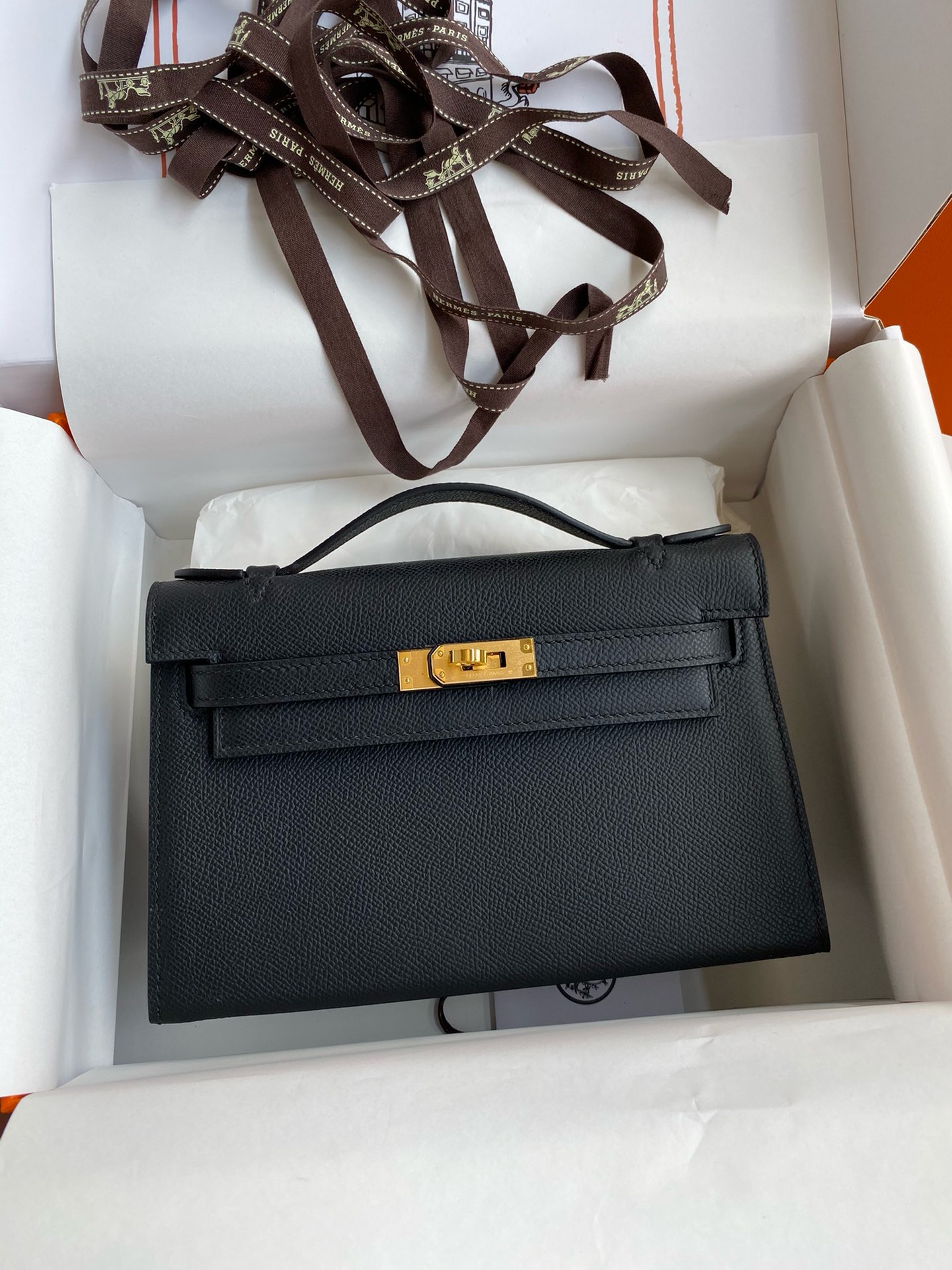 Hermes Mini Kelly Pochette Bag 22cm Epsom Leather 32 | Hermès Luxury Handbag Spotlight