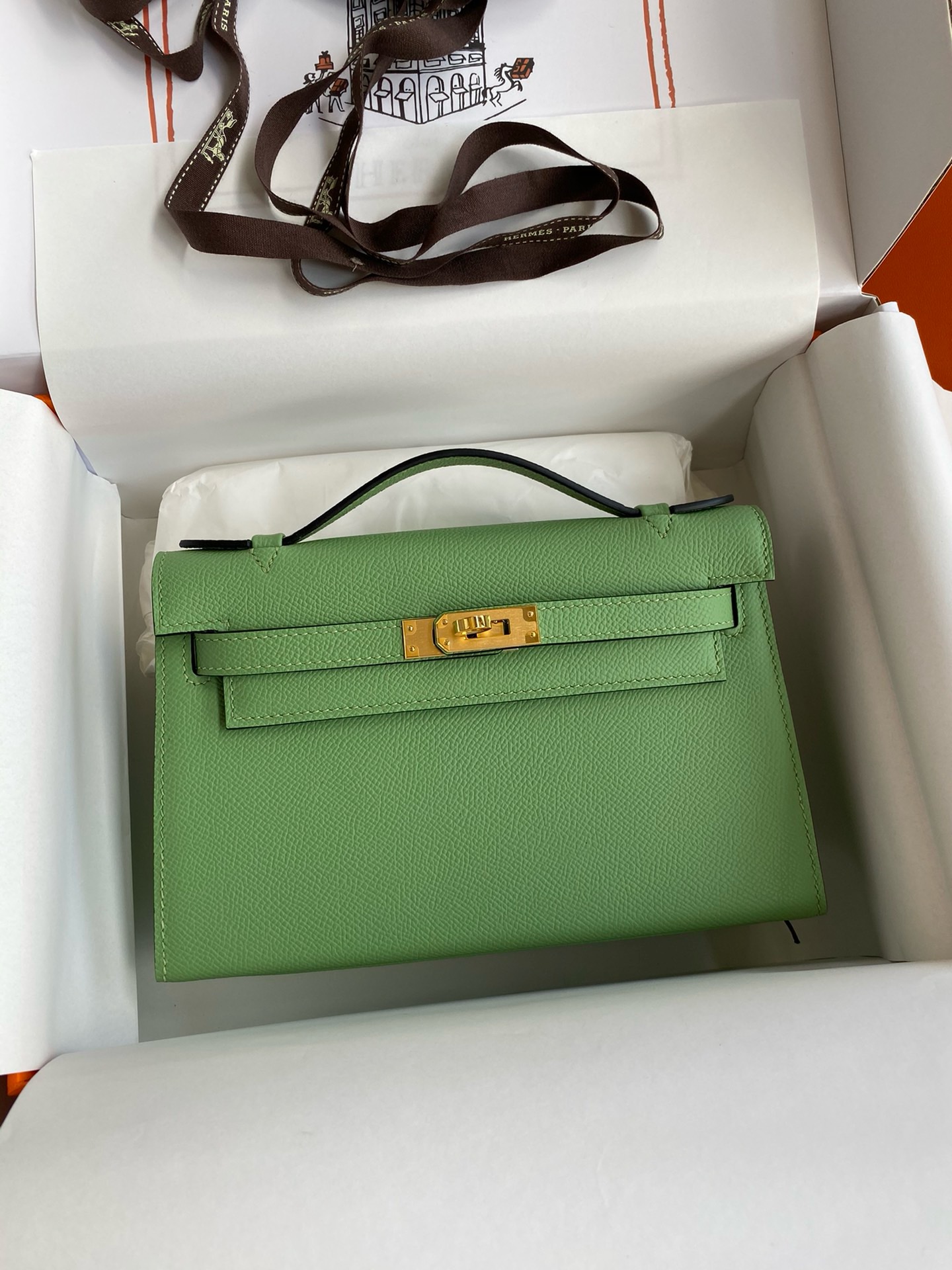 Hermes Mini Kelly Pochette Bag 22cm Epsom Leather 19 | Hermès Kelly Luxury Handbag Spotlight