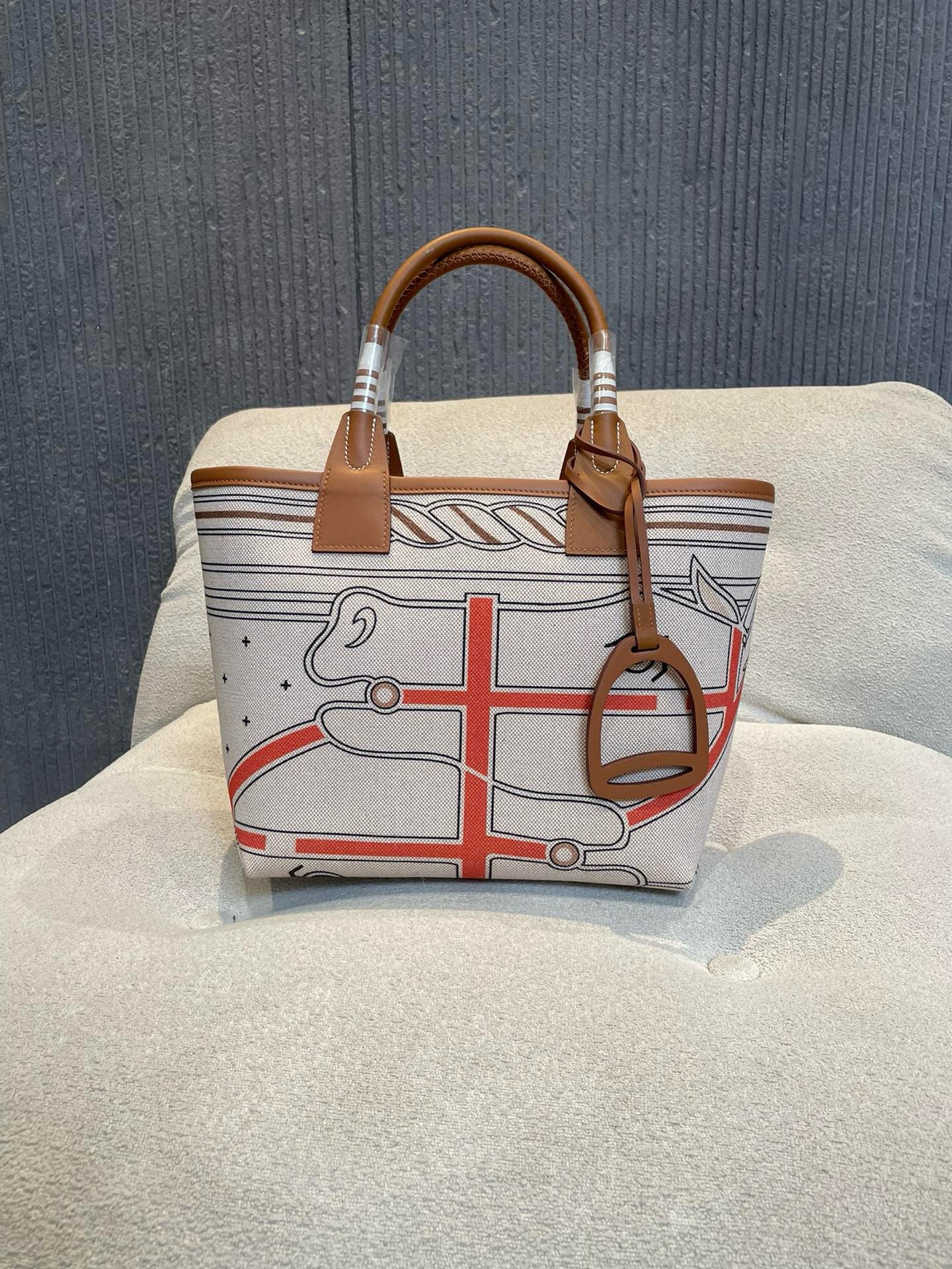 Hermes Steeple 25 Bag 01 – Everything You Need to Know About This Hermès Bag