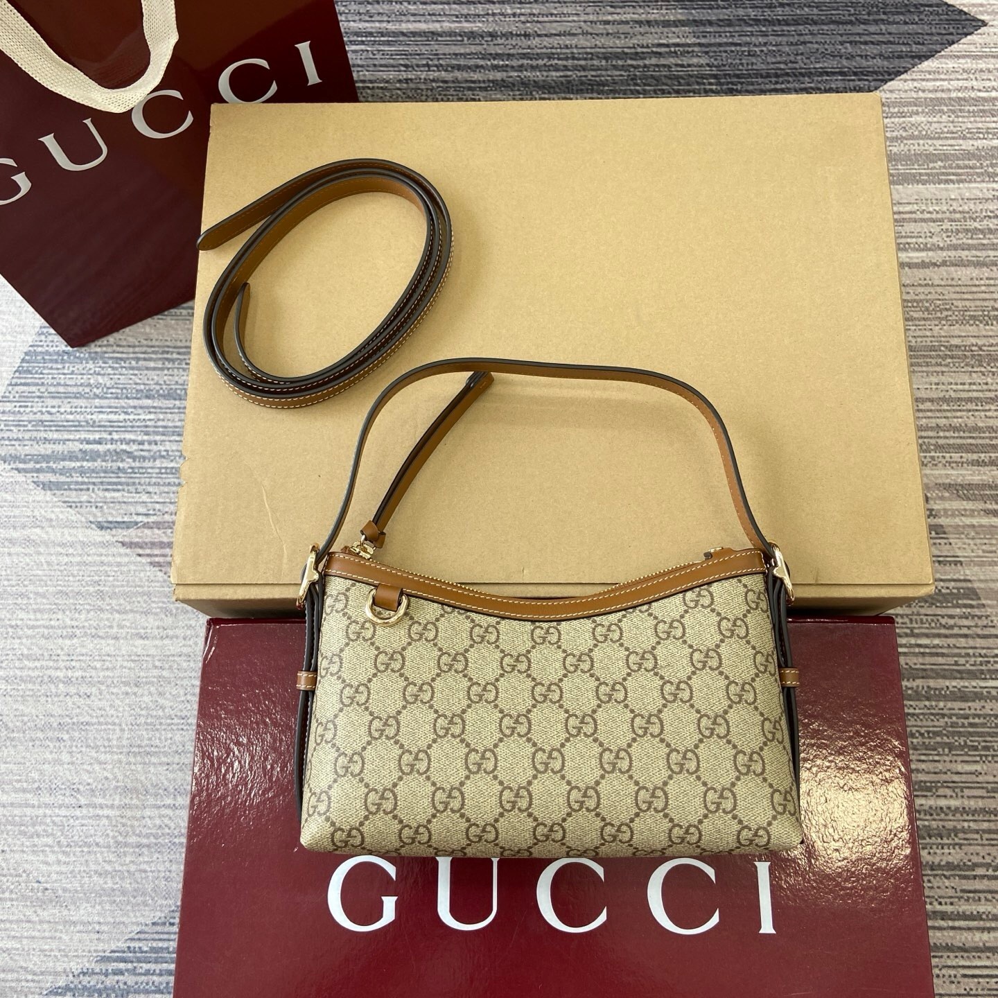 Inside the Gucci 847450_5: Why This Gucci Bag Is Worth It