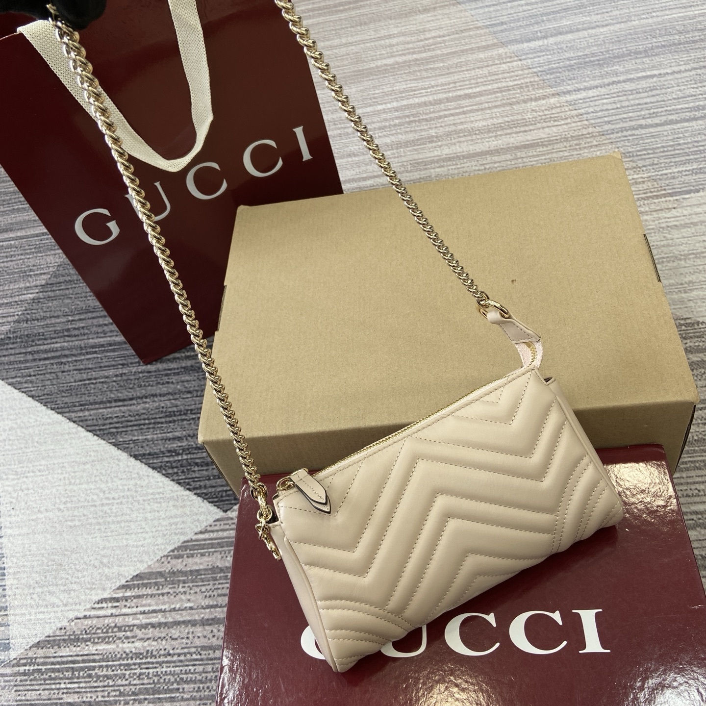 Inside the Gucci 847589: Why This Gucci Bag Is Worth It