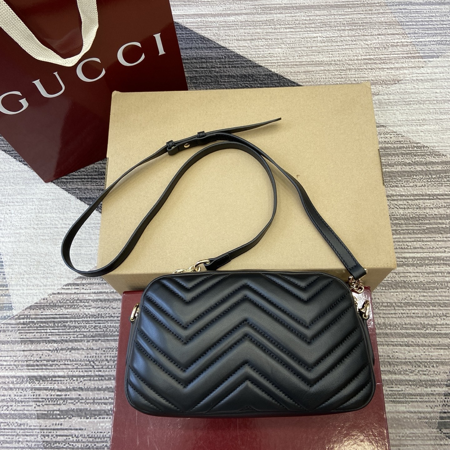 Inside the Gucci 855273_3: Why This Gucci Bag Is Worth It