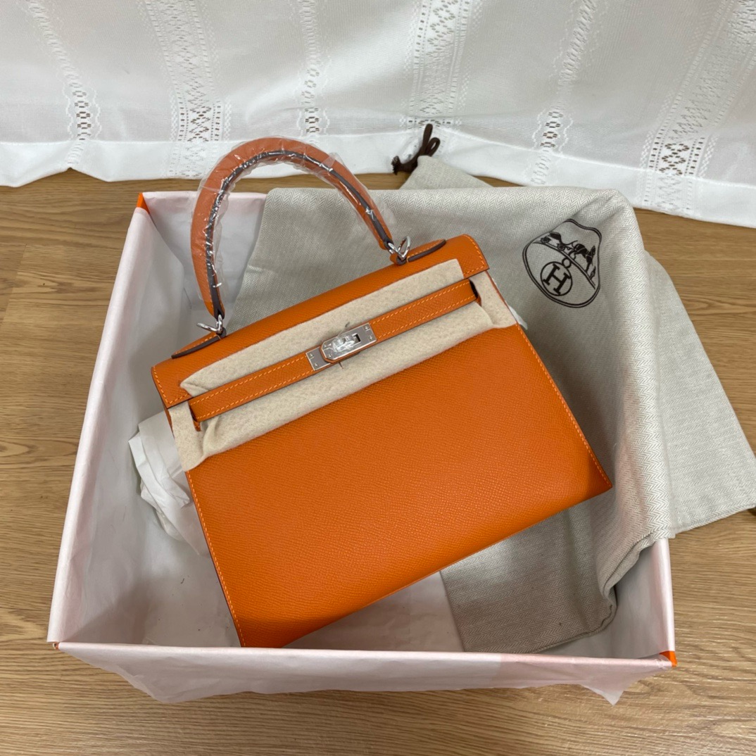 Inside the Hermes Kelly 25 Bags Epsom Leather 14: Why This Hermès Bag Is Worth It