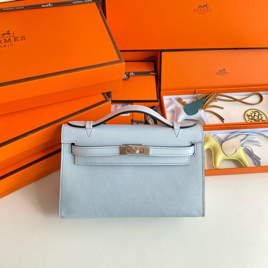 Inside the Hermes Mini Kelly Pochette Bag 22cm Epsom Leather 06: Why This Hermès Kelly Bag Is Worth It