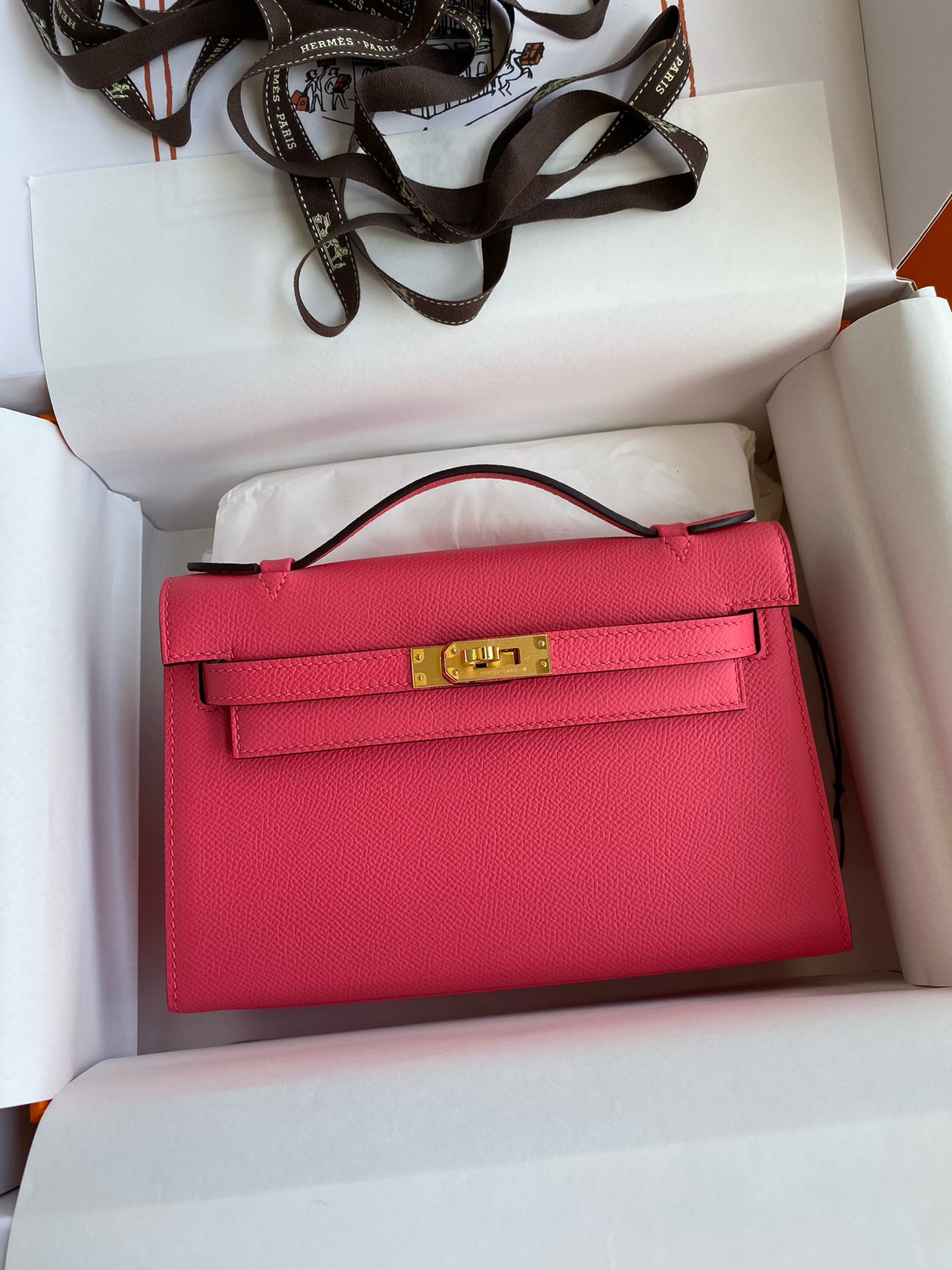 Inside the Hermes Mini Kelly Pochette Bag 22cm Epsom Leather 24: Why This Hermès Kelly Bag Is Worth It