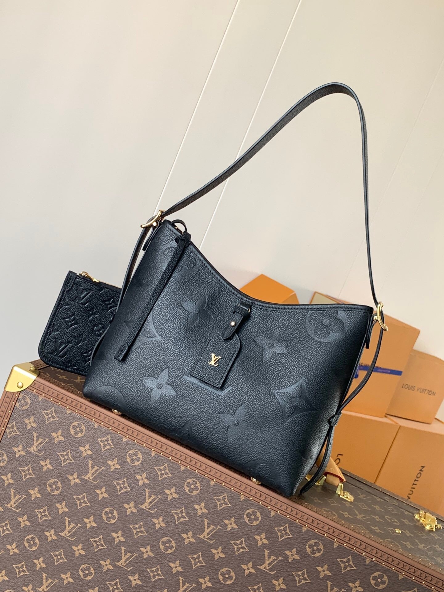 LV 14 – Louis Vuitton Designer Bag Review & Style Guide