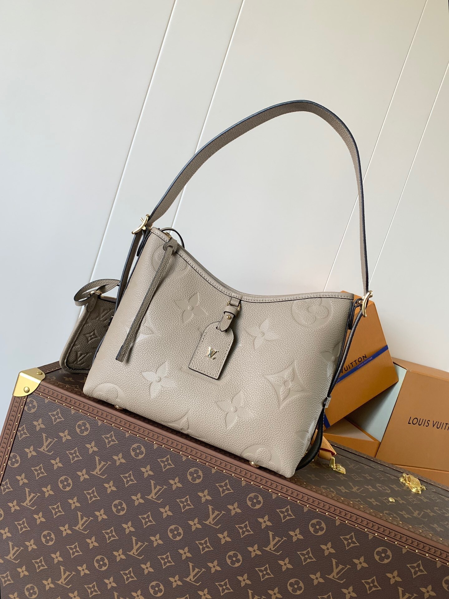LV 17 – Everything You Need to Know About This Louis Vuitton Bag