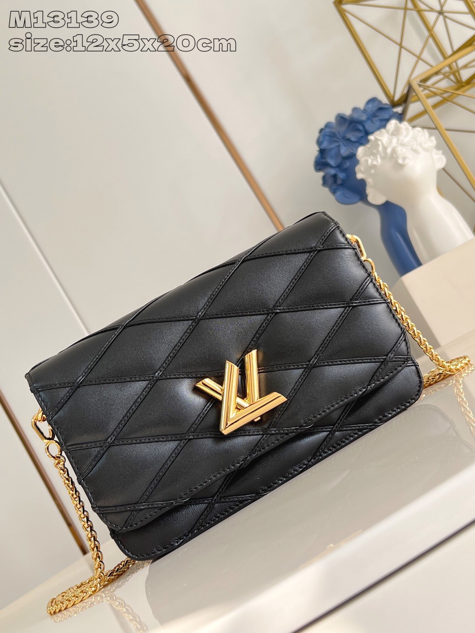 LV M13139 02 – Everything You Need to Know About This Louis Vuitton Bag
