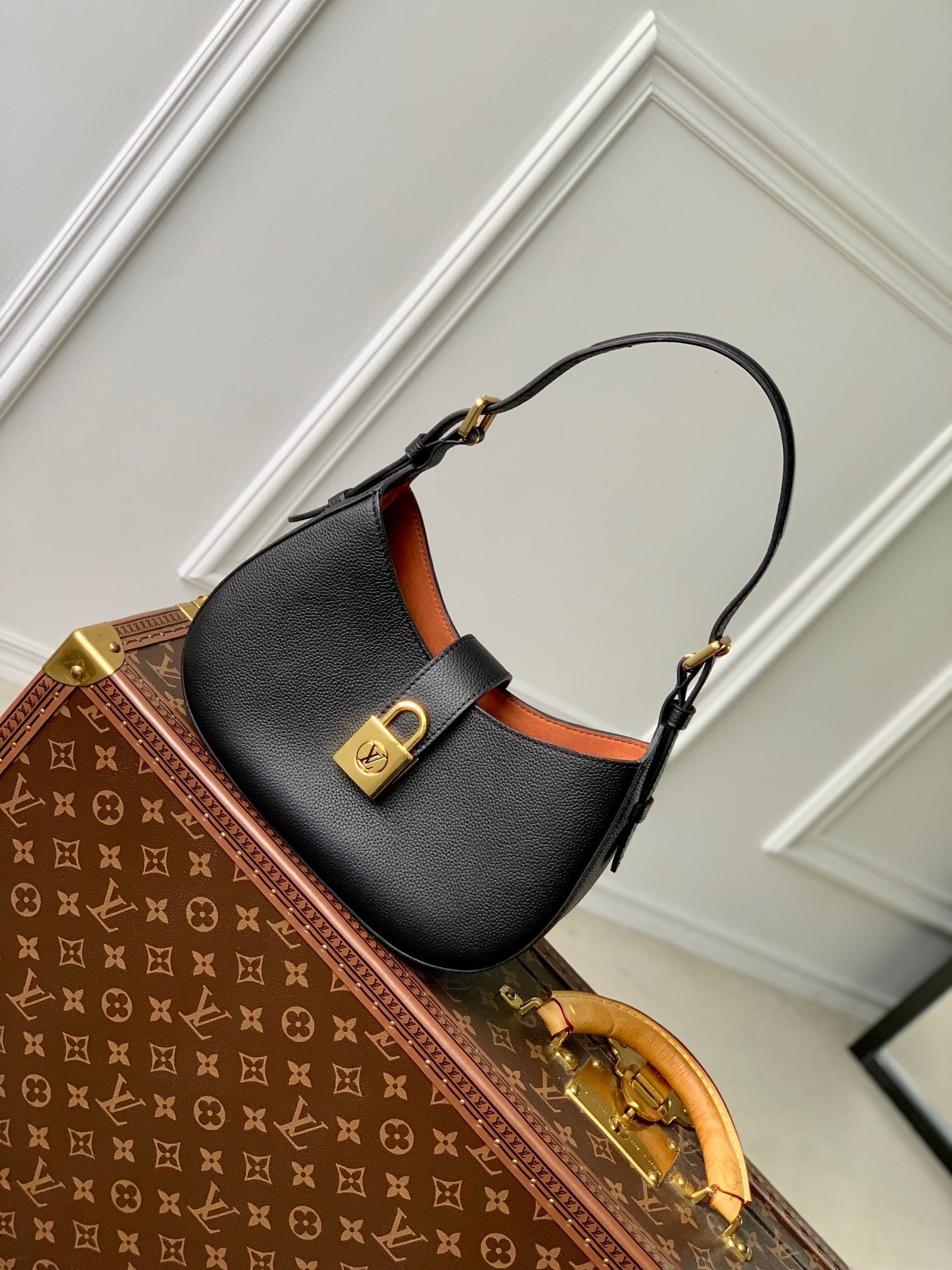LV M24611 – Louis Vuitton Designer Bag Review & Style Guide