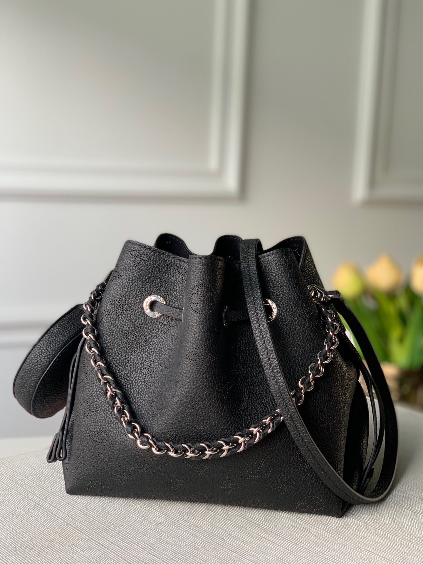LV M57070 02 – Louis Vuitton Designer Bag Review & Style Guide