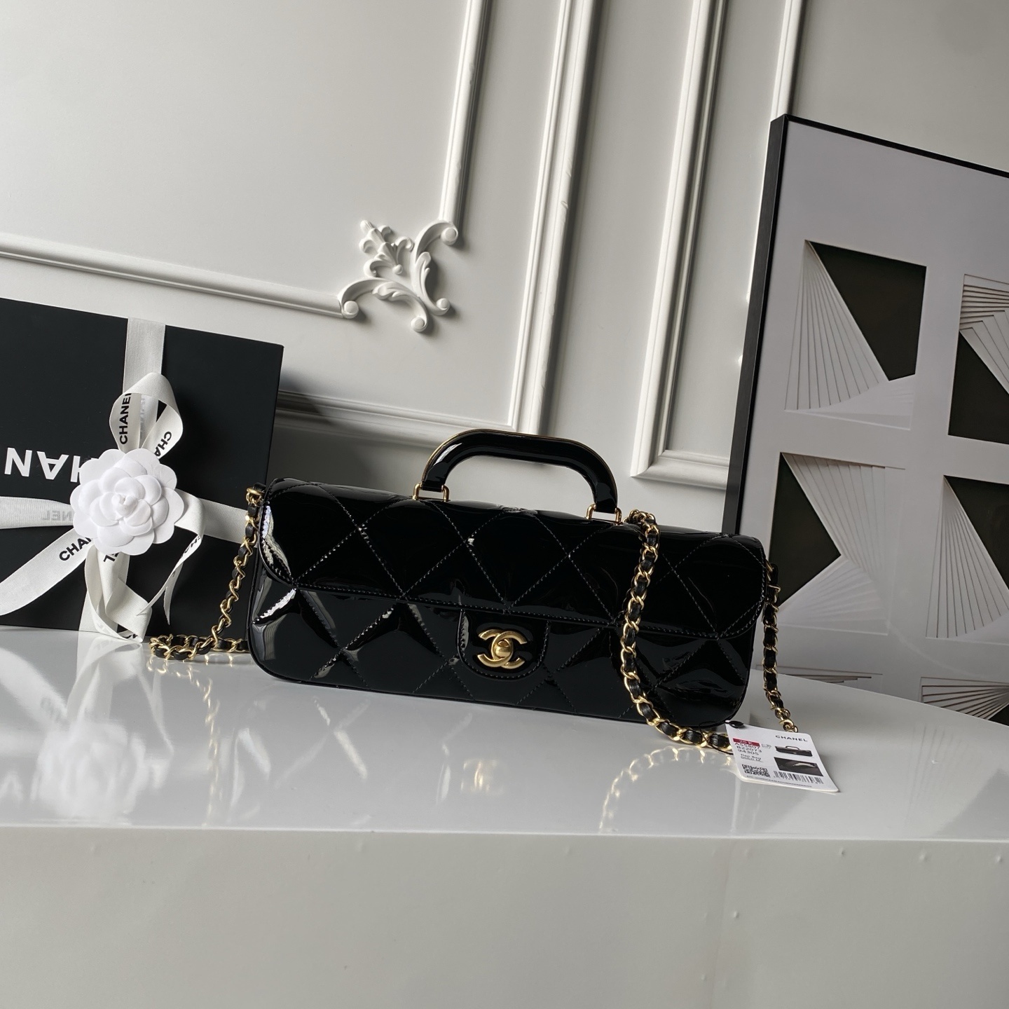 The Chanel AS5807 02: A Closer Look at Chanel’s Iconic Design