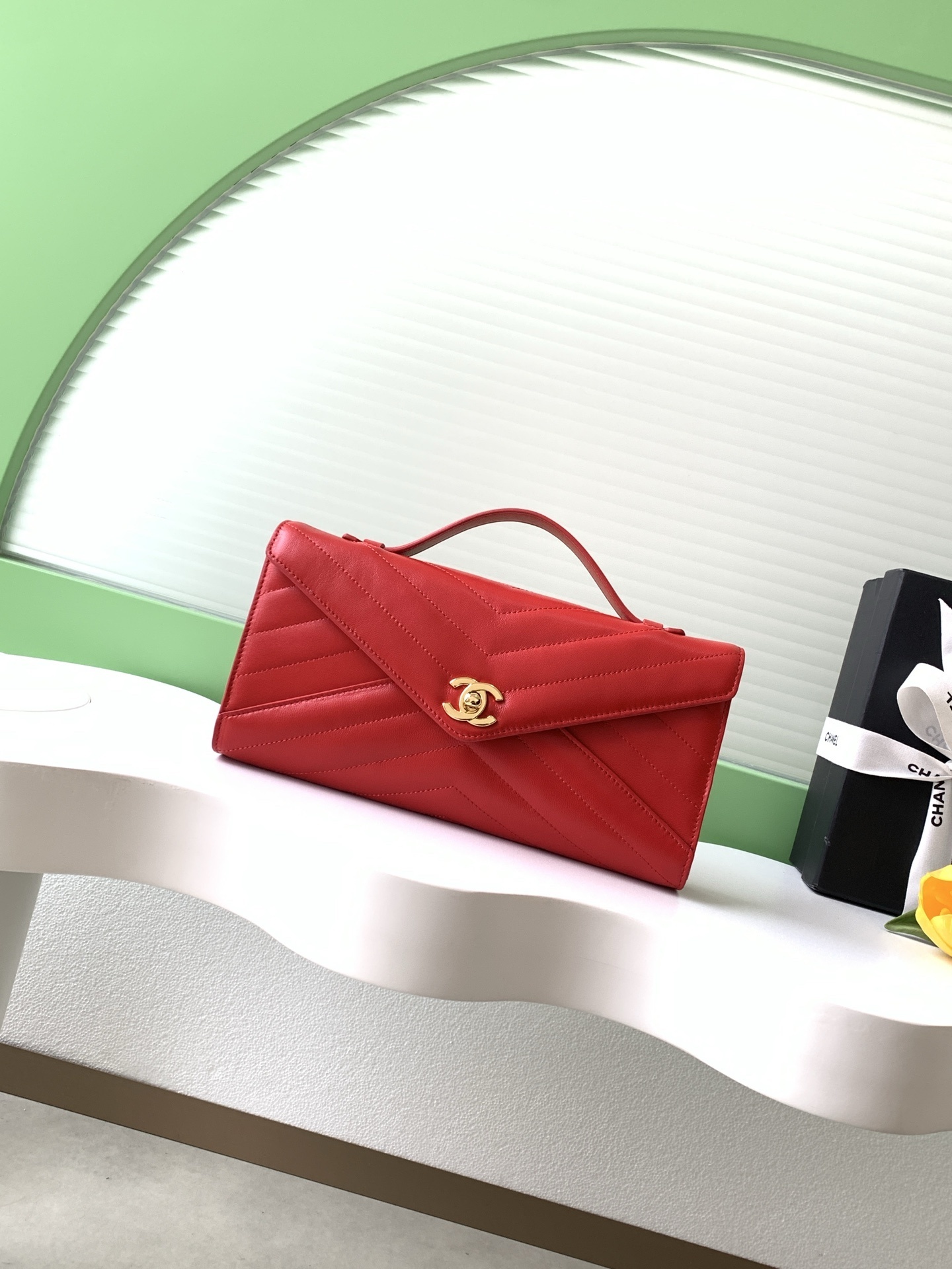 The Chanel AS6044 03: A Closer Look at Chanel’s Iconic Design