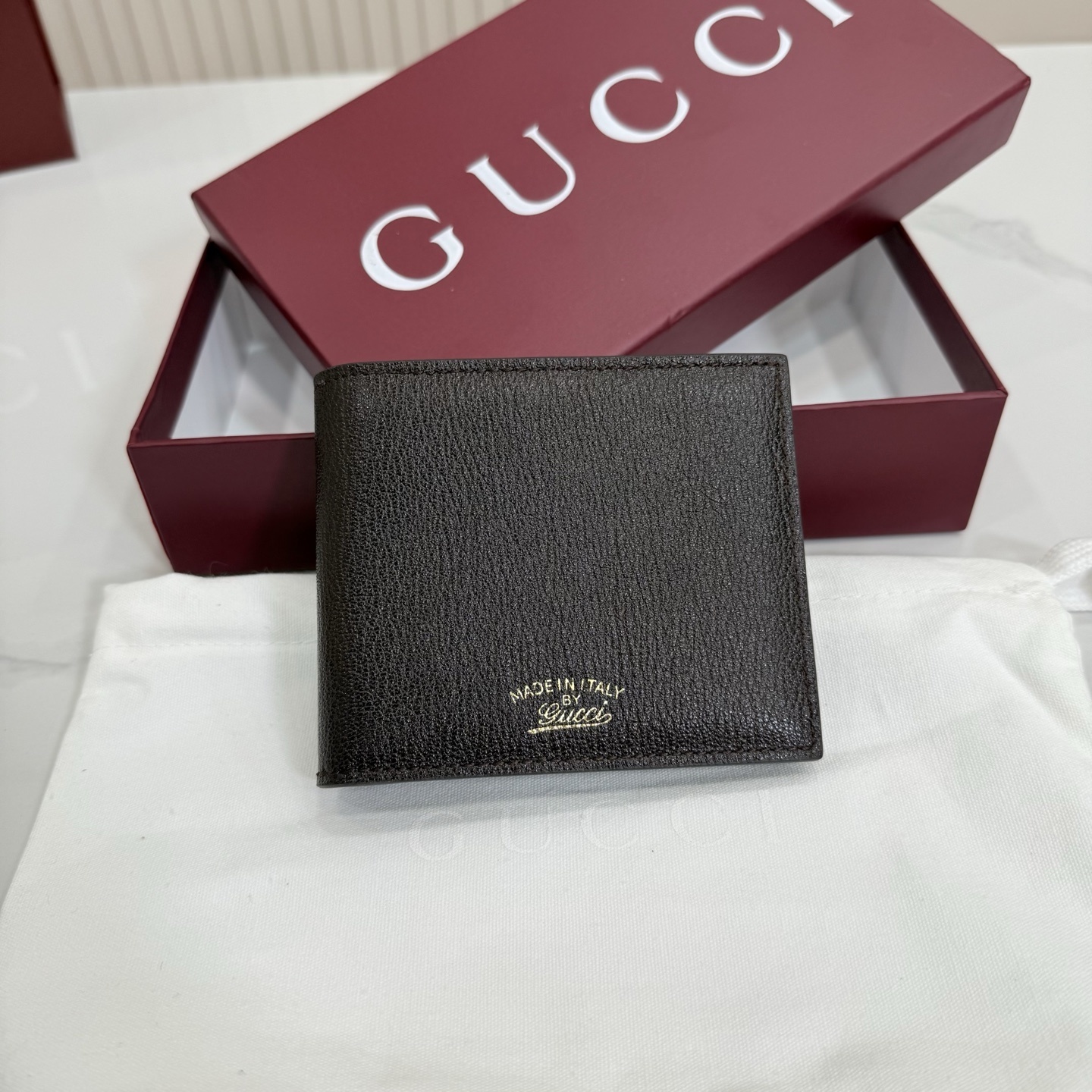 The Gucci 867314 01: A Closer Look at Gucci’s Iconic Design