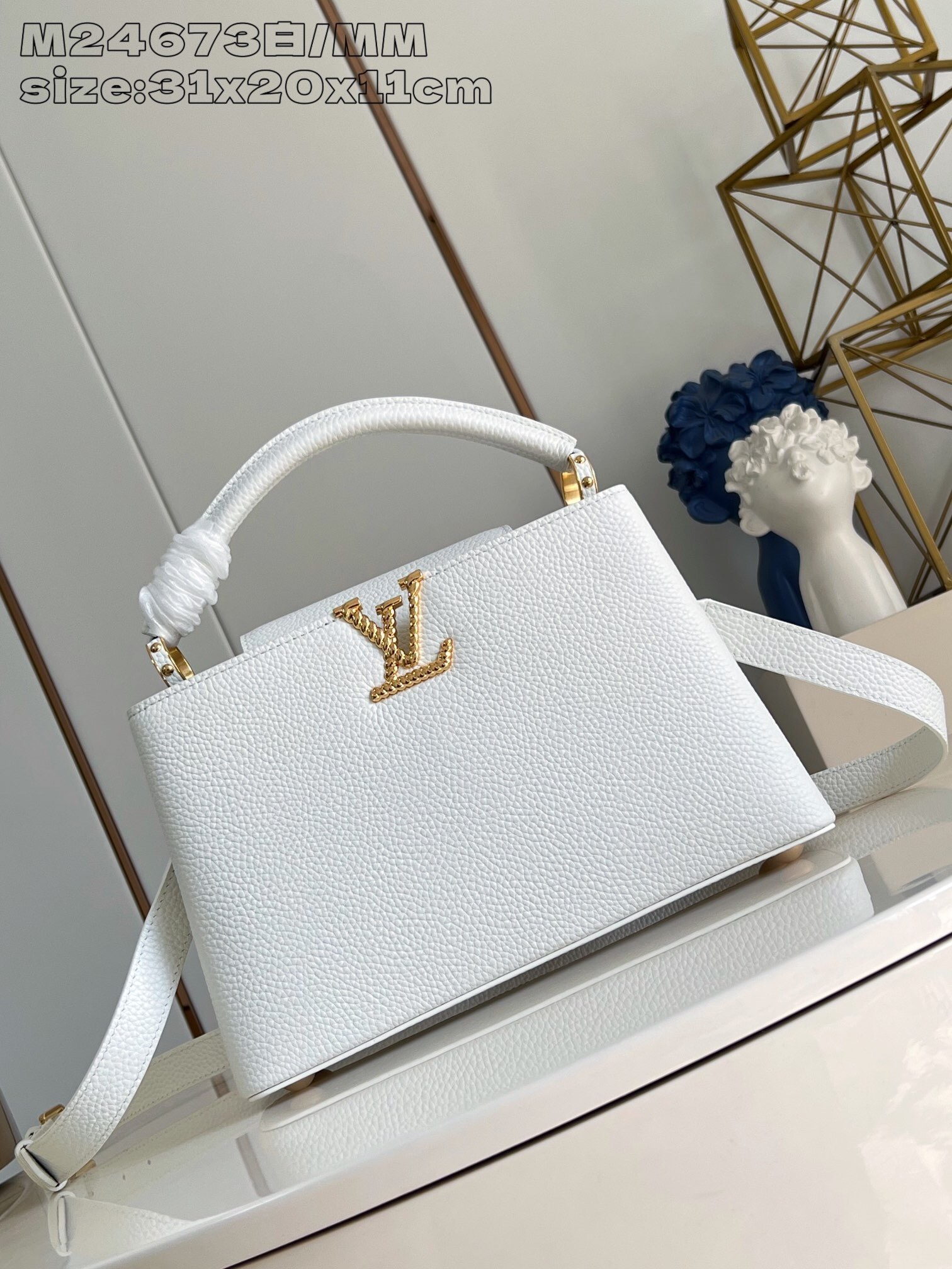 The LV M24673 03: A Closer Look at Louis Vuitton’s Iconic Design
