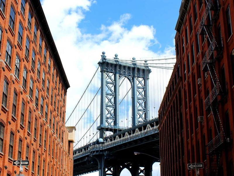 White Crossbody Style Guide: Investment Pieces Worth Buying